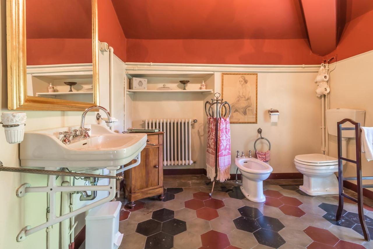 Villa Rondinella - Tremezzina Mezzegra Buitenkant foto